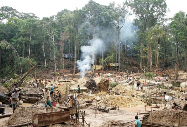 La Amazonía brasileña sufre con el avance de la minería, principalmente ilegal