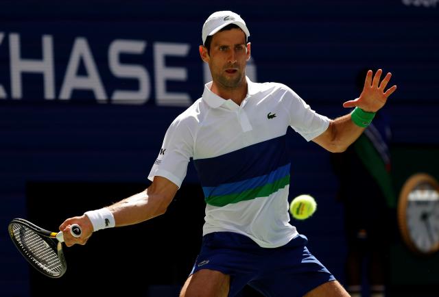 Djokovic pierde un set ante Nishikori, pero gana y pasa a octavos de final en el US Open