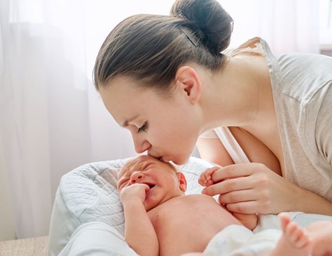 ¿Cómo afecta el síndrome de ovario poliquístico a tu fertilidad? Alternativas para la maternidad en República Dominicana