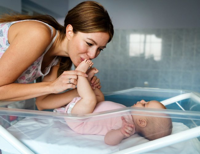 ¿Qué síntomas indican que podrías tener ovarios poliquísticos? Descubre cómo alcanzar la maternidad en Venezuela