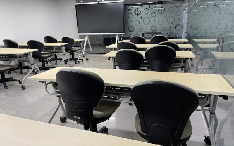 Alquiler de salones de capacitación: opciones destacadas para empresas en Panamá